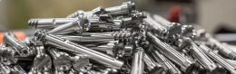 Overfladebehandling – centerless slibning giver stor styrke Overfladebehandling - centerless slibning giver stor styrke